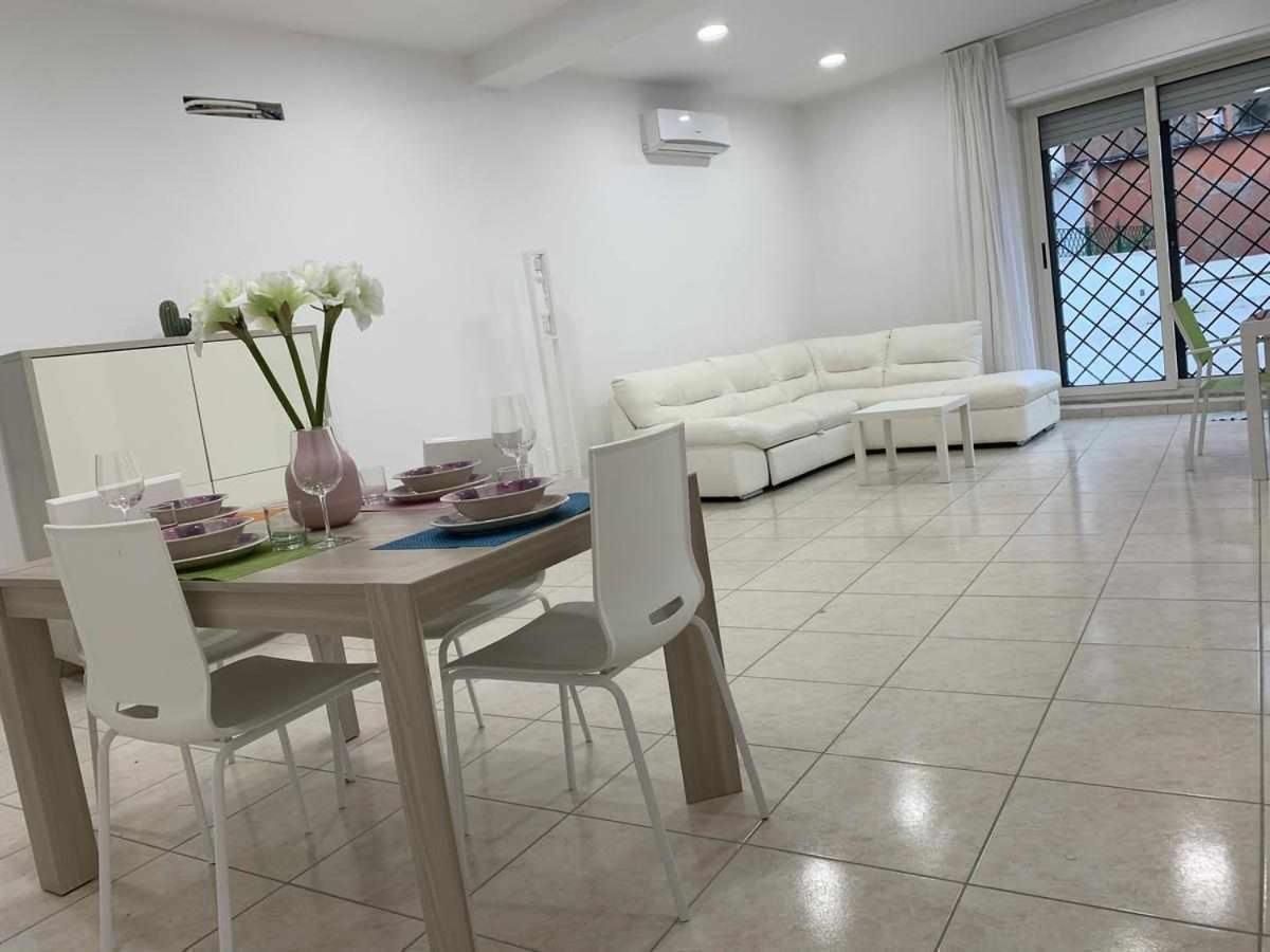Apartmán Mediterranean House Nettuno Exteriér fotografie