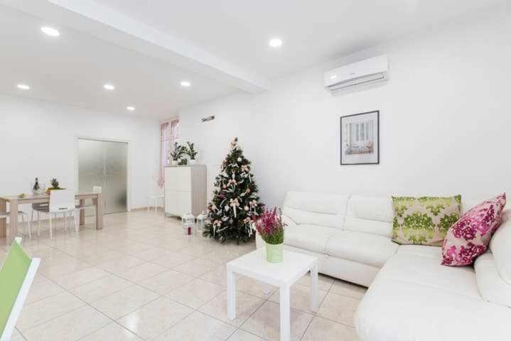 Apartmán Mediterranean House Nettuno Exteriér fotografie